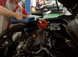 秋季汽車維修常識(shí)分析
