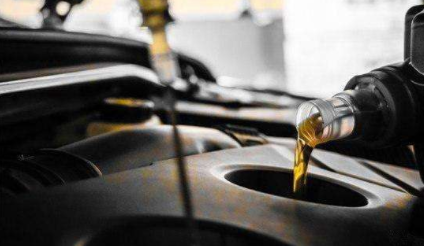 如何換汽車機油——換機油注
