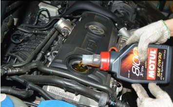 私家車多久需要換一次油
