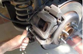 多長時間更換一次制動盤比較