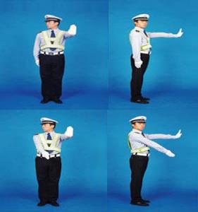 右轉(zhuǎn)手勢(shì)信號(hào)
