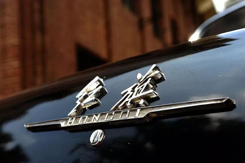 [車標茶館]紅旗終于醒悟了！