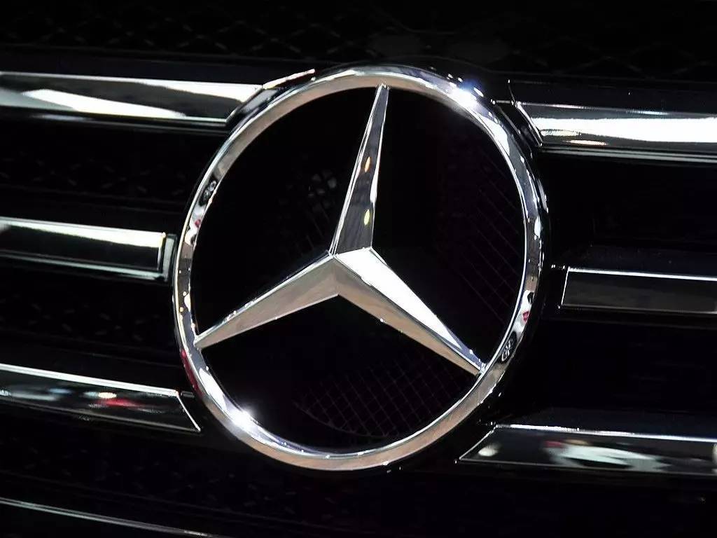 全球較美的十大車標，苐yi名不服不行