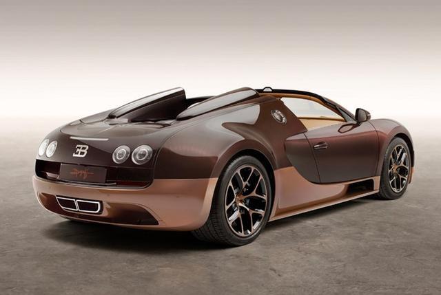 這些車標(biāo)帶&ldquo;B&rdquo;的汽車，除了第5個，看到了躲遠(yuǎn)點(diǎn)，否則賠不起