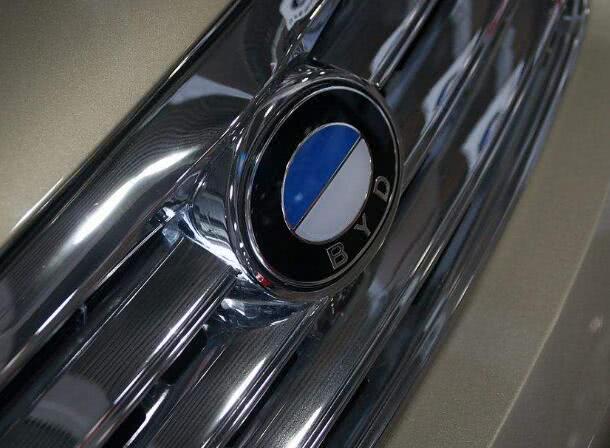 這5款車標雖然被吐槽很丑，但卻是一代經典！