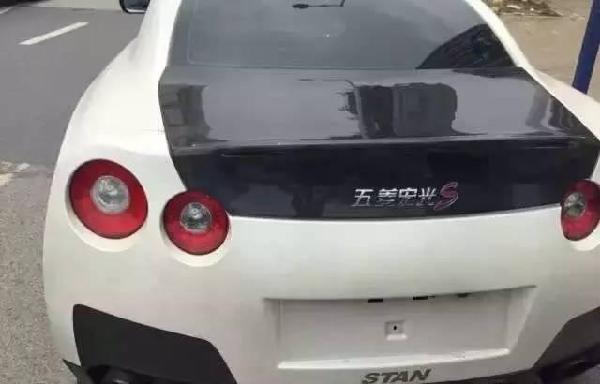 全球較美的十個車標，苐yi名堪稱神之座駕