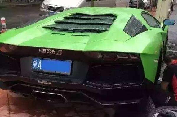 全球較美的十個車標，苐yi名堪稱神之座駕