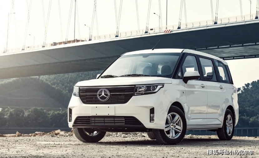 車標對車的氣場有多大影響力？換個車標立馬見分曉！