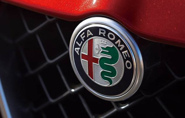 動物車標大盤點，看了這些車標，社會人佩奇車標也要被虐！