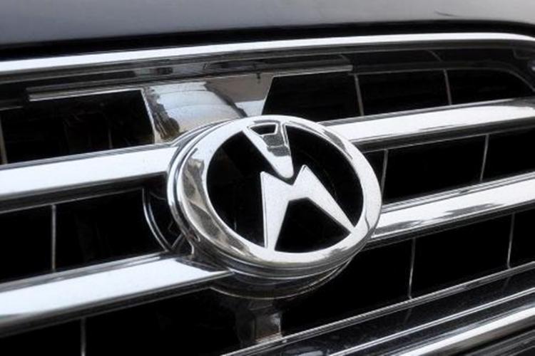 國內公認較丑的5個車標，圖1像梅花，第五個買的人絡繹不絕！