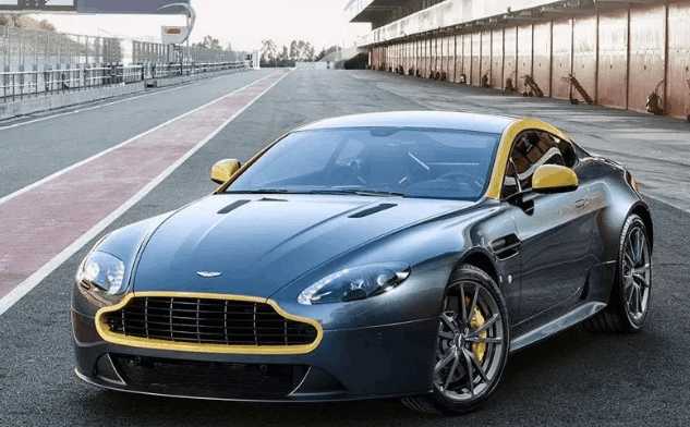 車標B帶著一雙翅膀就是賓利?國產(chǎn)車顛覆你的認識觀