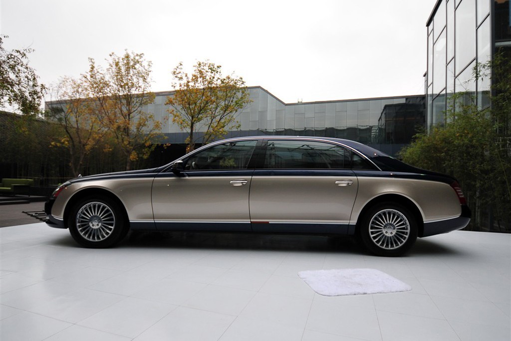 世界9大名車，窮人可能只認識車標了，據說布加迪這款價值半個億