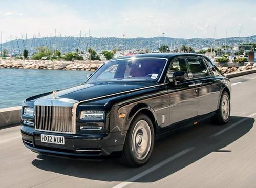 世界9大名車，窮人可能只認識車標了，據說布加迪這款價值半個億