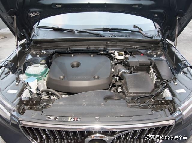 車標就值十萬的3款豪華SUV，網友：以后買車要繞著走