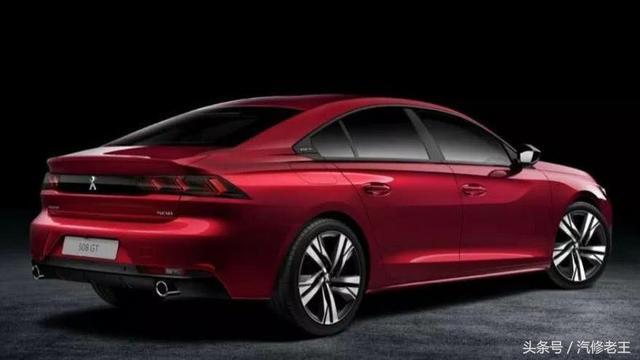 前車標上帶數字，后車標下帶字母，法系車終于被逼急了