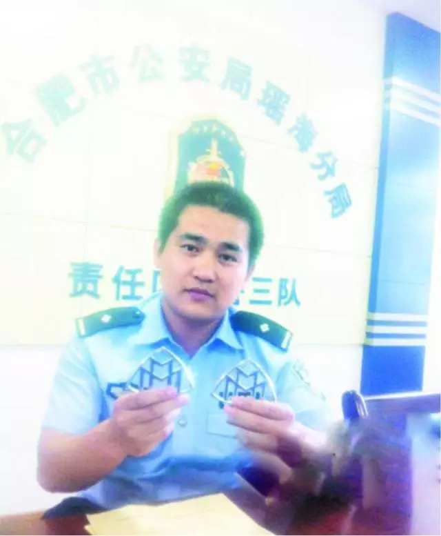 車標就能換寶馬，千萬級的車長啥樣？