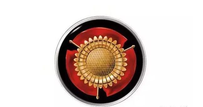 這應(yīng)該是國產(chǎn)較美車標(biāo)！一汽發(fā)布紅旗全新&ldquo;盾牌&rdquo;車標(biāo)，紅旗汽車新LOGO，這是要上天啊