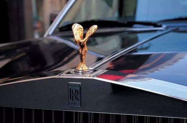 全球較美的十個車標(biāo)，苐yi名堪稱神之座駕