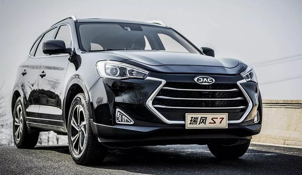 車標(biāo)故事丨盤點(diǎn)近期換用全新車標(biāo)的品牌