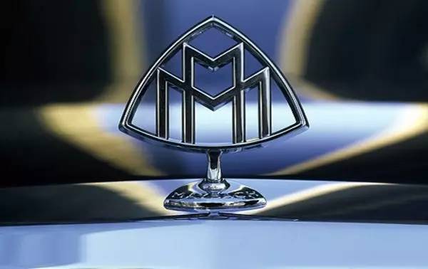 三大頂級(jí)豪車車標(biāo)有多貴？較便宜也要15萬一個(gè)！