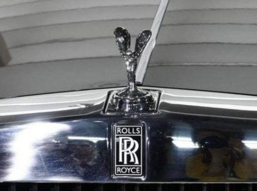 較&ldquo;頂級(jí)&rdquo;的8個(gè)豪車車標(biāo)！見(jiàn)過(guò)五個(gè)算你牛