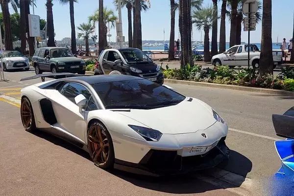 全球較美車標排行出爐，苐yi名當之無愧！