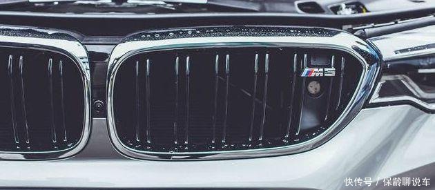 一臺被車標活活害死的豪車，一腳油600馬力，卻沒人買