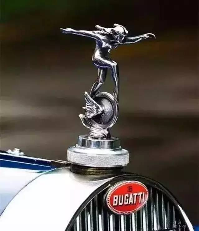 立體車標幾乎消失，原因就這么簡單！