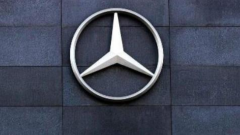 因車標長得太像，奔馳告了它