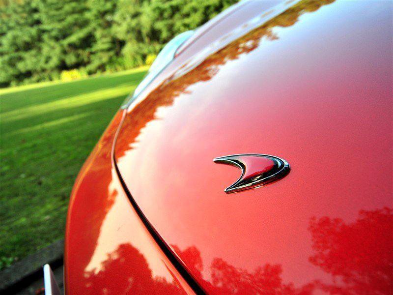 全球八大豪車標志，認識一半以上的就算老司機！