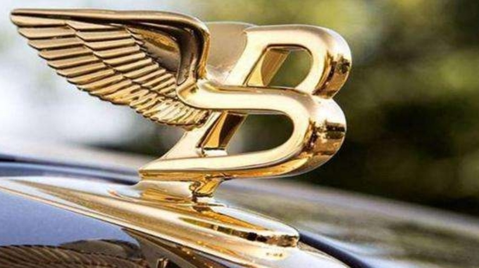 &ldquo;站&rdquo;在車頭的車標(biāo)，認(rèn)出&ldquo;飛天女神&rdquo;沒難度，全認(rèn)識(shí)的是豪車女神