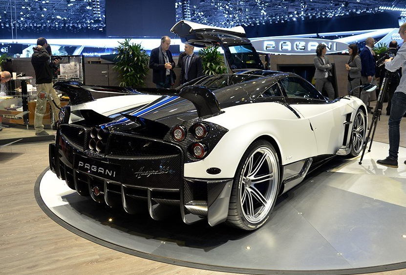 盤點全球7大&ldquo;頂級&rdquo;豪車車標！我敢賭5包煙，你可能只見過5個！