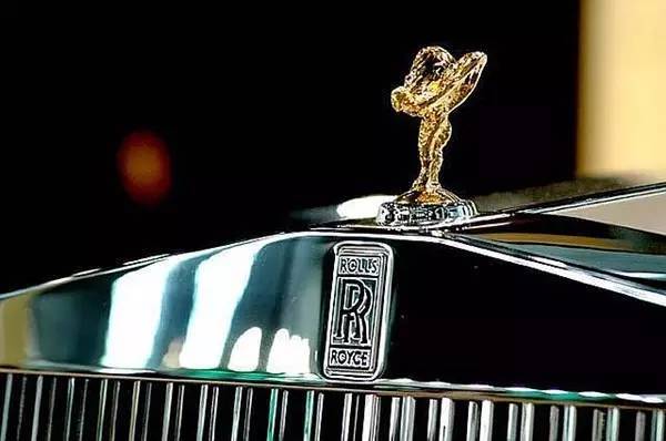 偷個(gè)車(chē)標(biāo)判十年，勞斯萊斯車(chē)標(biāo)究竟有多貴？