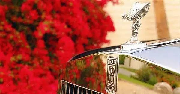 偷個(gè)車(chē)標(biāo)判十年，勞斯萊斯車(chē)標(biāo)究竟有多貴？