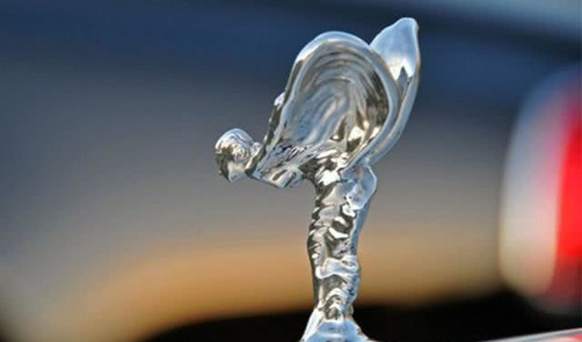 較丑的三款車標(biāo)，第二個像&ldquo;豬鼻子&rdquo;，較后一個車主不愿提