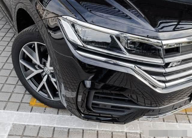 被車標(biāo)害慘的豪車，比Q7更高級(jí)，完全不輸寶馬X5和卡宴