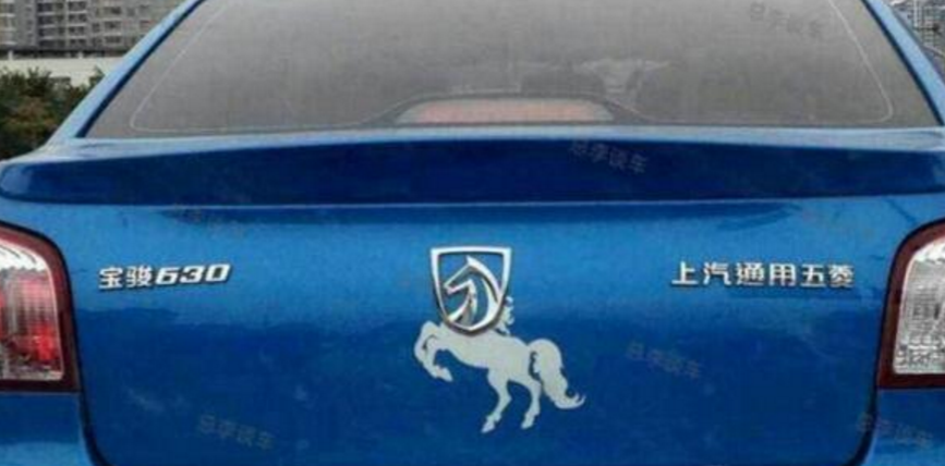 勞斯萊斯還有這層意思，雷諾車標較無法直視