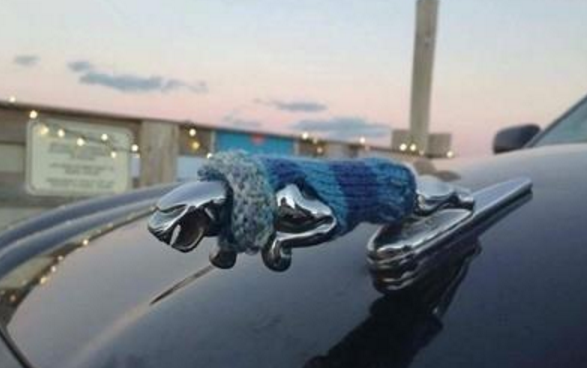 勞斯萊斯還有這層意思，雷諾車標較無法直視