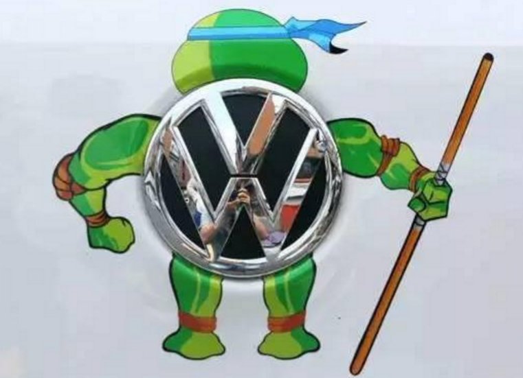 勞斯萊斯還有這層意思，雷諾車標較無法直視