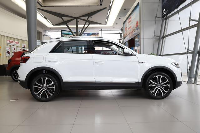 車標下面帶字母 大眾轎跑SUV不輸奔馳路虎 13.58萬起配置豐富