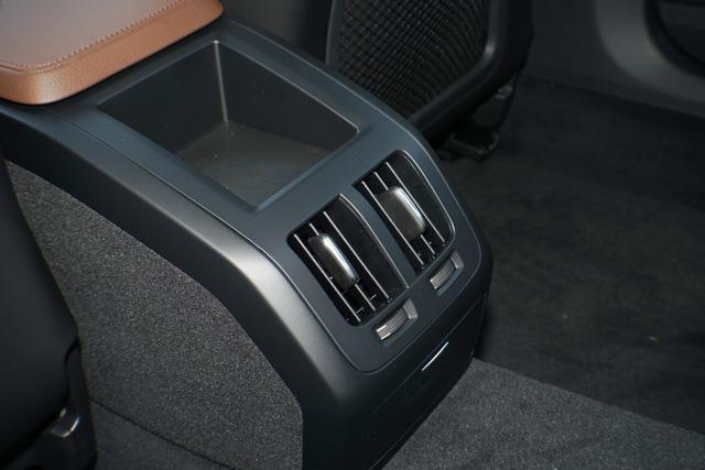 被&ldquo;車標&rdquo;拖累的豪車，長近5米1，檔次不輸A6，卻降6-8w比A4更值