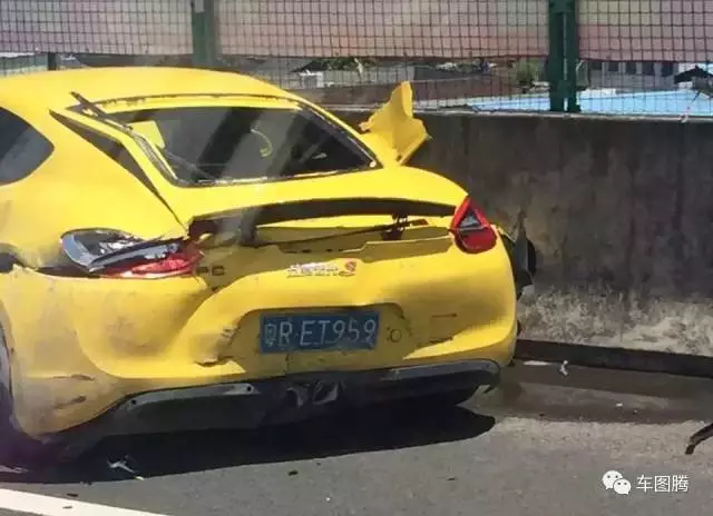 為什么那么多豪車都貼五菱宏光車標？