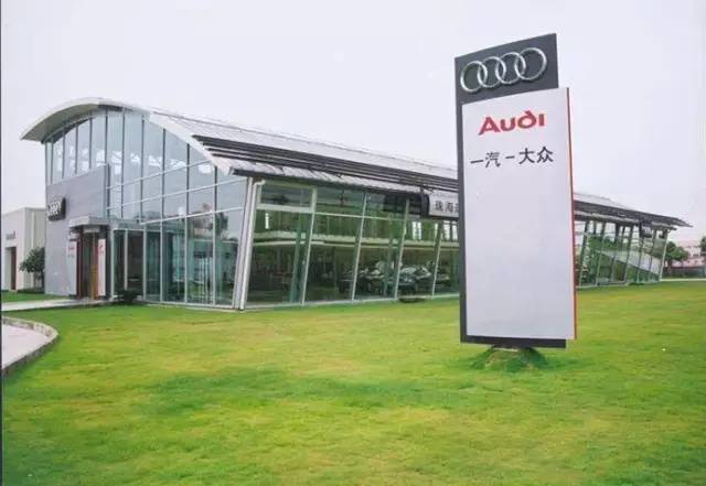 經典車標背后竟隱藏著一段虐戀往事？