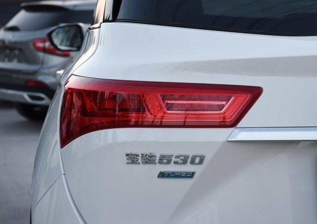 車標讓國人豎大拇指！全系ESP，頂配也就11萬，這車造的良心了！