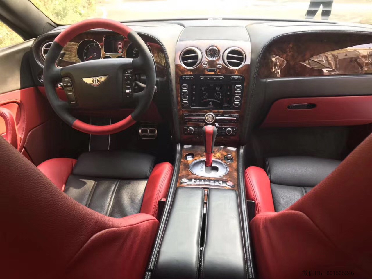 車標值200萬, 內飾值100萬, 38萬還買什么奔馳寶馬奧迪? 選他準沒錯。