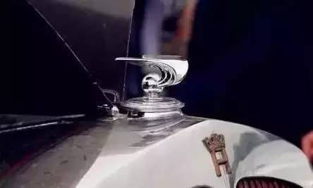 老實說，這些世界上較美的車標，我認識不超過3個！你呢？