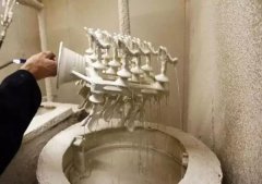 你真以為勞斯萊斯車標是水晶