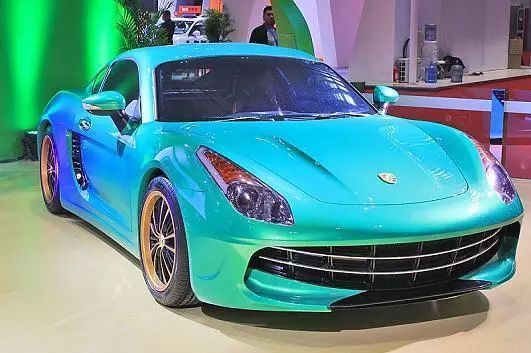 法拉利外觀，保時(shí)捷車標(biāo)，此車一出，連眾泰都佩服