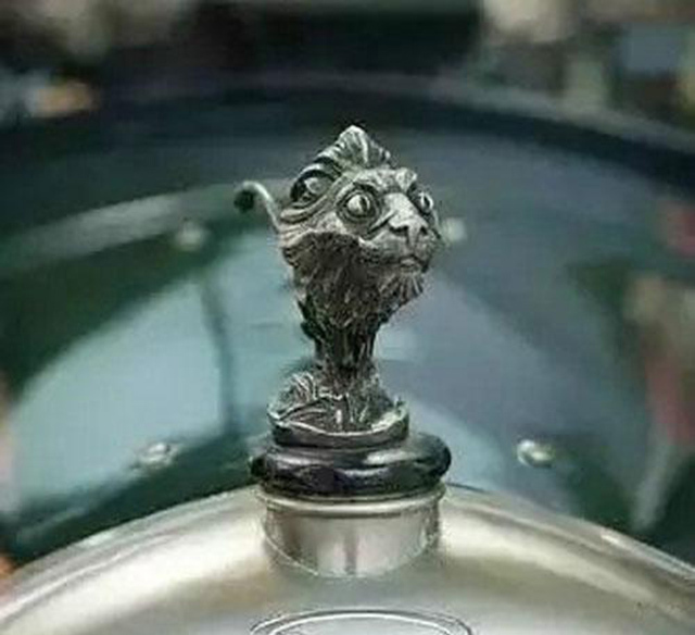 這些車標簡直是胡來!有一些還讓人想入非非