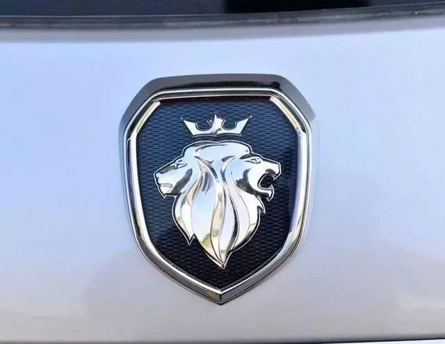 車標越丑越火？這幾款高逼格的車標，在國內(nèi)一個比一個慘！